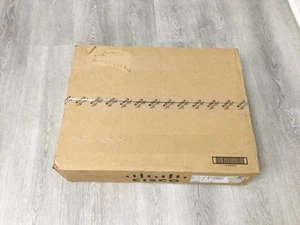 New Cisco Catalyst WS-C3850-24T-E 24-Port Gigabit Ethernet Switch IP Services - Picture 1 of 1