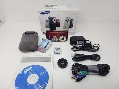 Samsung U10 HD Camcorder 10MP Digital Camera w/ Box, Case, 4GB SD, New Open Box - Image 1 of 4