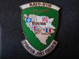 TOPPA O PATCH NATO - IFOR OPERATION JOINT ENDEAVOR BOSNIA - Foto 1 di 2