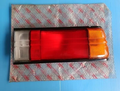 NOS/JAPAN TAILLIGHT LAMP., RH For TOYOTA CORONA YT140 1982-1987 - Image 1 of 4