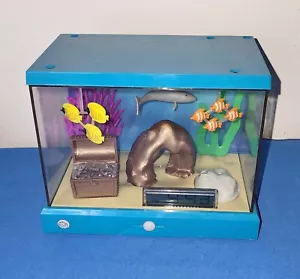 PlayMonster Sleepyhead Animated Alarm Clock Fish Aquarium Lites, Sounds & Motion - Picture 1 of 3