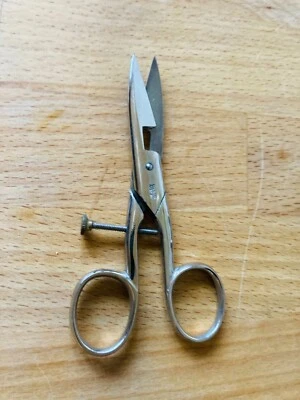Spezialschere,Knopflochschere,Handarbeitsschere Neu - Bild 1 von 4