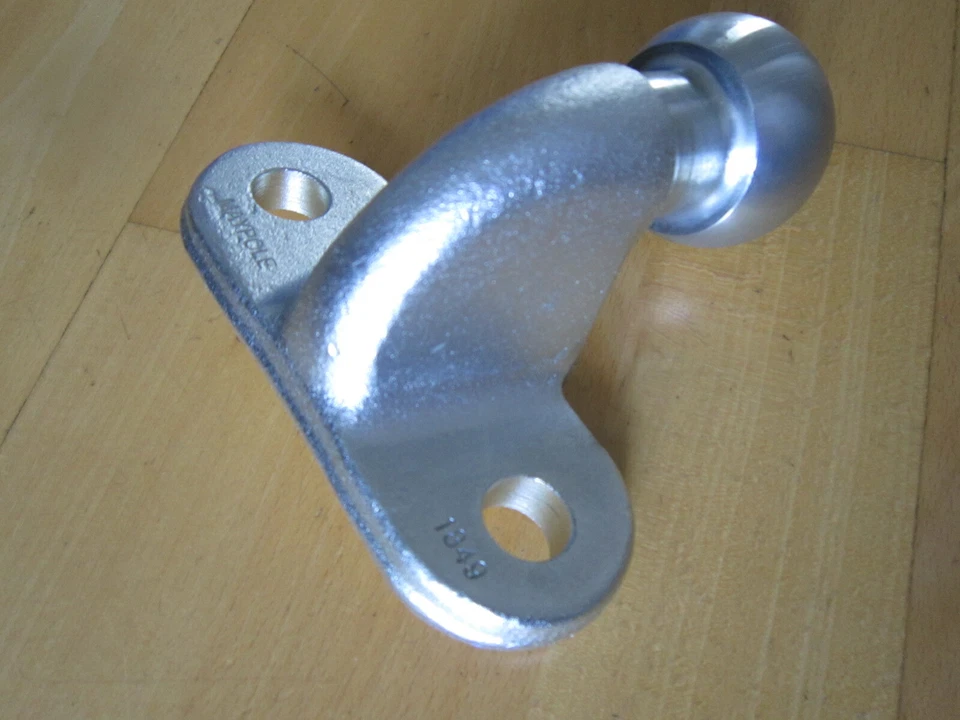 TOW BALL - 50mm - bright zinc plated - NEW - - Image 1 of 1