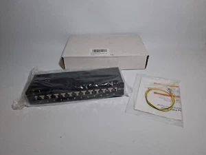 Cat.6 Patch panel 12Port RJ45 Shielded Desktop - Photo 1/5