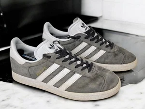 ADIDAS ORIGINALS GAZELLE HERREN GRÖSSE 7,5 POSTEN TOP SCHUHE SNEAKER GRAU WILDLEDER BB5480 - Bild 1 von 10