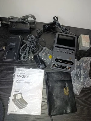 SONY GV-300E PAL VIDEO 8 VIDEO CASSETTE RECORDER - Image 1 of 4