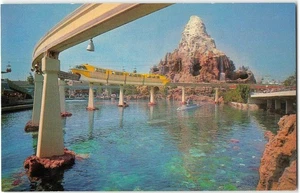 DISNEYLAND Tomorrowland Matterhorn Monorail Submarine Lagoon Vintage Postcard - Picture 1 of 2