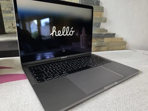 Apple MacBook Pro 13" 2019 Touch Bar i7 2,8 GHz 16 GB RAM 512GB QWERTZ A1989 - Bild 1 von 16