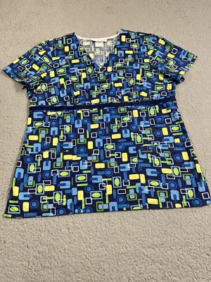 Peaches Scrub Top Women's Medium Blue Geometric Scrub Medical Dental Vet Tech - Image 1 of 4