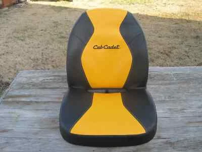 ASIENTO CORTACÉSPED CUB CADET ULTIMA 757-06197 757-05888 CON AGUJERO DE DRENAJE Foto 1 de 4