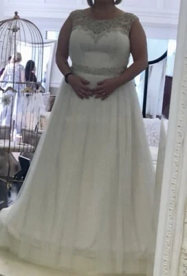 Champagne nupcial Casablanca estilo 3076 Foto 1 de 4