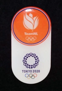 2020 TOKYO OLYMPICS - TEAM NETHERLANDS NOC PIN - Picture 1 of 2