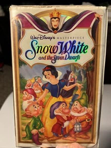 New Walt Disney Masterpiece Collection VHS Tape Snow White and The Seven Dwarfs - Picture 1 of 3