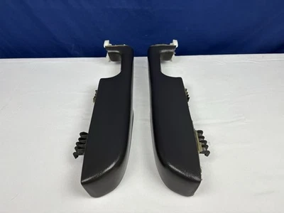 TAHOE SILVERADO ЭСКАЛАДА YUKON ЛАВИНА SIERRA ДВЕРИ ПОДЛОКОТНИК УГОЛЬ КОМПЛЕКТ '99-06 - Изображение 1 из 4