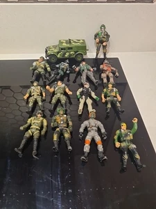 3,75" Lanard the Corps #02 PVC Actionfigur und 12 andere im Konvolut  - Bild 1 von 16