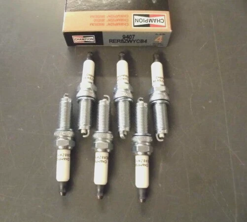 6x Zündkerze IRIDIUM Jeep Dodge 3.6 Bj. 2011-2018 CHAMPION RER8ZWYCB4 - Bild 1 von 1