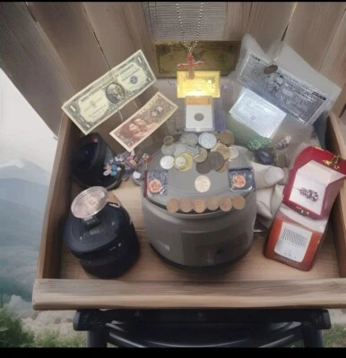 ~LOTE DE 50 PIEZAS DE PIEDRAS PRECIOSAS~Anillos creados en laboratorio de tamaño y estilo aleatorios + Dije de CRISTAL y MÁS Foto 1 de 4