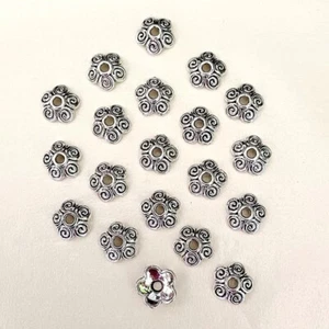 20 Perlen Kappen Schale _ BLUME 10x3,6mm _ Grundierungen Schmuckkreation _ A114 - Bild 1 von 5