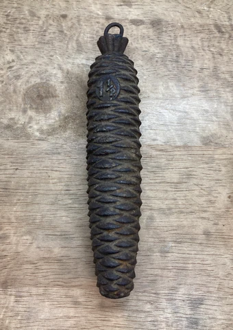 One Only CAST IRON CUCKOO CLOCK WEIGHT Marked 1-1/2 Pound ? CLOCK PARTS Cover