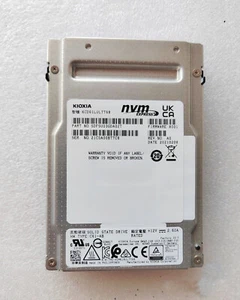 Disque SSD U.2 2,5" KOXIA CD6 KCD61LUL7T68 NVME Solid State Drive U2 7,68 To - Photo 1/4
