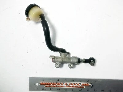 CILINDRO MAESTRO FRENO TRASERO HONDA 02 03 CBR954RR FIREBLADE 43510-MCJ-751 CBR jh Foto 1 de 4
