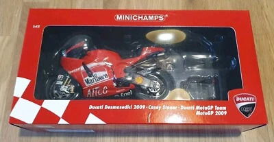 MINICHAMPS 1/12 CASEY STONER 2009 DUCATI GP9 FULL Sponsor  MOTO GP 122090027 - Immagine 1 di 4