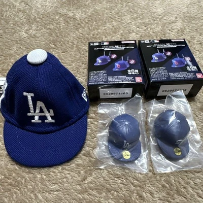 Dodgers New Era Cap Limited Edition Miniature Cap Keyholder Keychain Set of 3 - Image 1 of 4