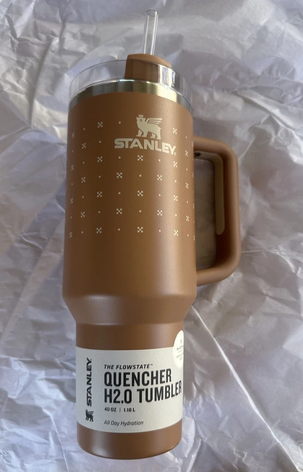 Stanley 40 oz Stainless Steel H2.0 FlowState Quencher - Deep Clay Orange