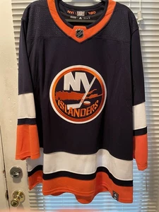 AUTHENTIC - ADIDAS NY ISLANDERS REVERSE RETRO TRIKOT GR. 54. BRANDNEU MIT ETIKETT - Bild 1 von 9