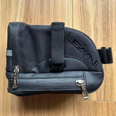 LEZYNE L-Caddy Bolsa de Sillín Ciclismo Bicicleta Escenario Micro-Inserto Foto 1 de 4