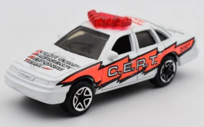 Matchbox Superfast Ford Crown Victoria Toy Show Police 2001 white. Promotional - Image 1 of 2