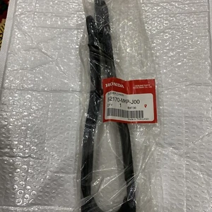 Honda 2019 CB500F Slider Chain 52170-MKP-J00 New OEM - Picture 1 of 3