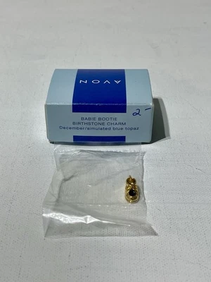 Botín bebé Avon piedra de nacimiento encanto diciembre simulado topacio azul vintage Foto 1 de 3