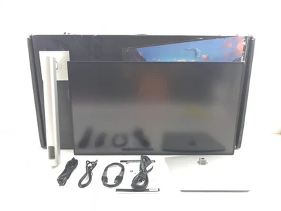 Dell U3223QE UltraSharp 31.5" 4K UHD HDR Monitor - USB-C with USB Hub - Image 1 of 4