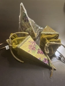 Katherine's Collection Set 3 Treat Box Tapestry Gold Velvet Ornament Christmas - Picture 1 of 7