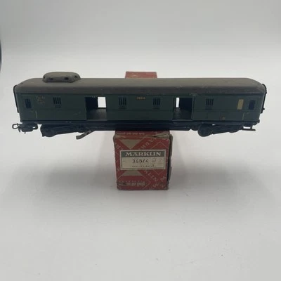 Vintage 1950"s Tinplate Marklin HO 346/4  DSG International Baggage Car Wagen - Image 1 of 4