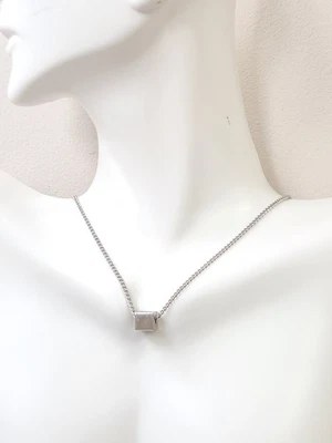 Avon серебро покрытием твердого блока декоративный кулон 16 «- 18» кабель цепочка ожерелье - Изображение 1 из 4