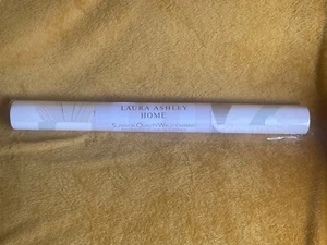 LAURA ASHLEY HOME Nolita Smoke Wallpaper Floral Pearlescent NEW SEALED 1 x Roll - Picture 1 of 6