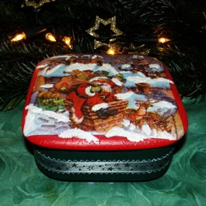 GS-0220 - Eckige Dose mit Weihnachtsmotiv - Handarbeit - 16,5x16,5  cm - Unikat  - Bild 1 von 1