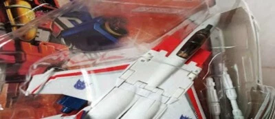 Transformers Universe Starscream Deluxe Class Action Figure Hasbro 25th G1 - Image 1 of 4