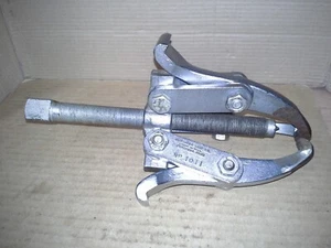 Vintage Owatonna Tool Co. USA No. 1011 3 Jaw Gear Puller Working , VGC - Bild 1 von 21