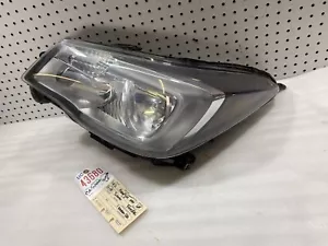2017 2018 SUBARU FORESTER LEFT SIDE LED HALOGEN HEADLIGHT OEM 1 BROKEN TAB - Picture 1 of 12
