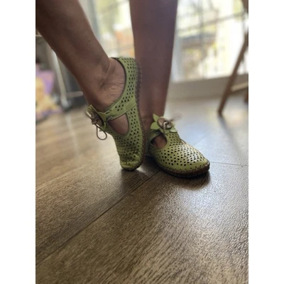 SPRING STEP Sunflowery Lime Green Leather Flats 7-7.5 EU 38 - Image 1 of 4