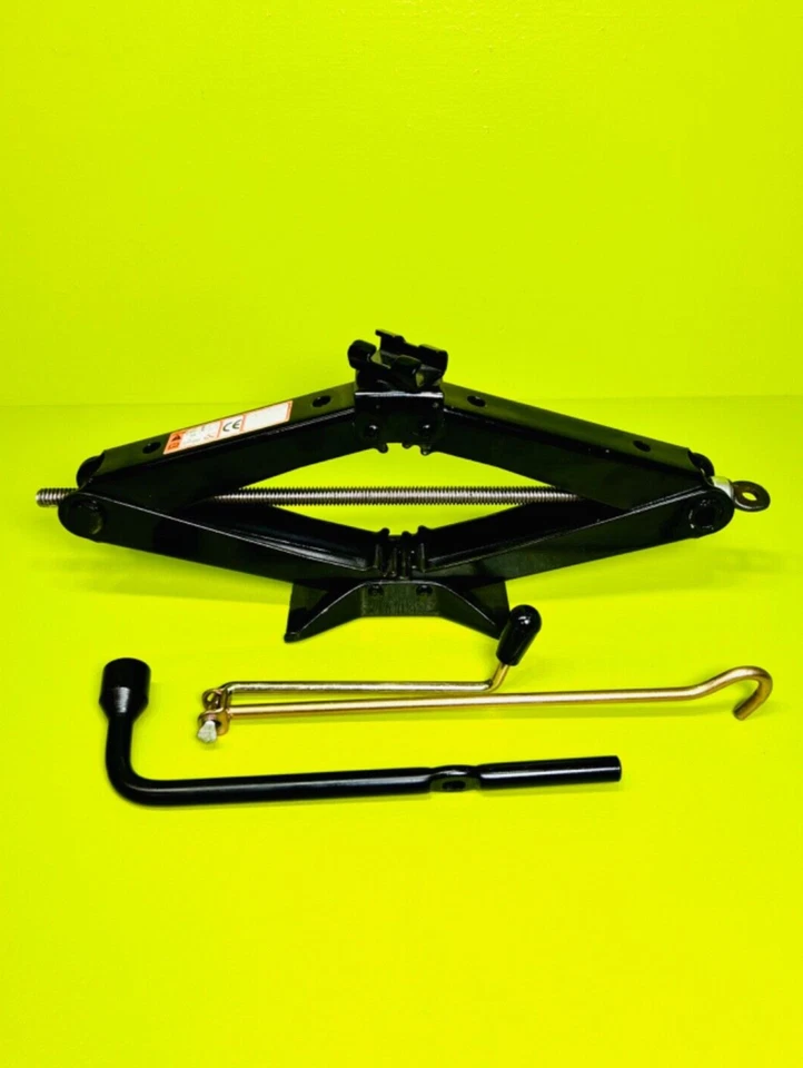 JACK ASSEMBLY WITH JACK HANDLE AND LUG WRENCH FITS:2013-2018 TOYOTA RAV4, RAV 4 - Image 1 of 1