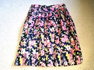 Womens Skirt-BROOKS BROTHERS-navy/pink/green floral cotton pleated Cottagecore-8 - Picture 1 of 4