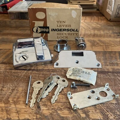 Llanta Ingersoll bloqueo automático cromo Foto 1 de 4