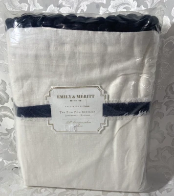 Falda de cama Pottery Barn para adolescentes Pom Pom completa marfil y azul marino 18" caída nueva con etiquetas Foto 1 de 4