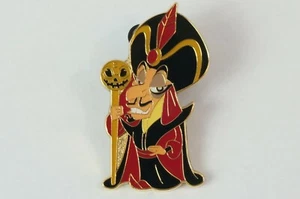 Tokyo Disney Resort Game Prize Pin TDS Halloween 2014 Villains Jafar TDR - Picture 1 of 2