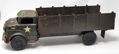 Vintage 1950’s Marx Lamar Army Troop Transport Truck Pressed Steel - Image 1 of 4