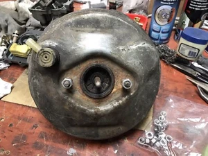 1964 1965 1966 Pontiac Full Size Original Delco Moraine Brake Booster - Picture 1 of 2
